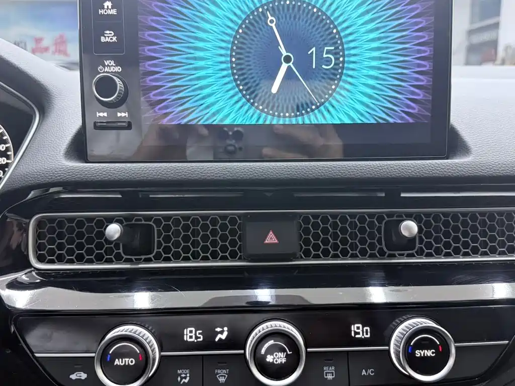 Honda Civic 2022 — фото 15