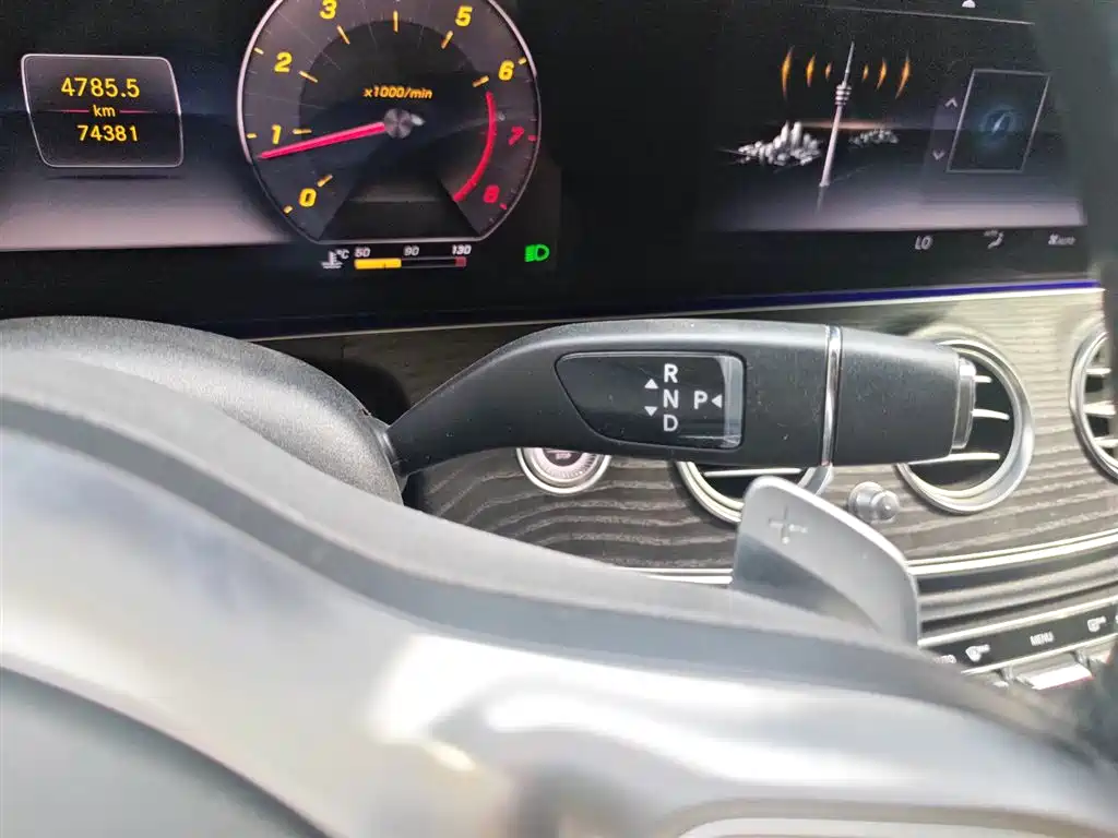 Mercedes-Benz E-Class 2020 — фото 7