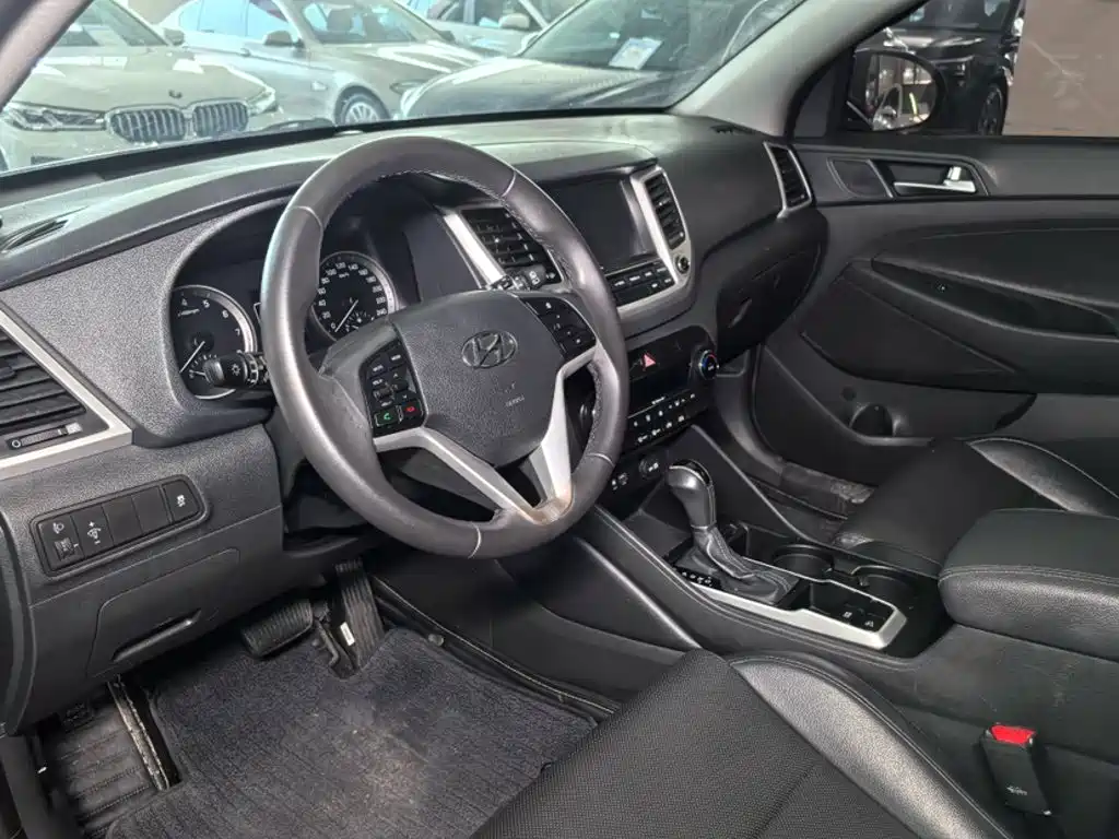 Hyundai Tucson 2017 — фото 4