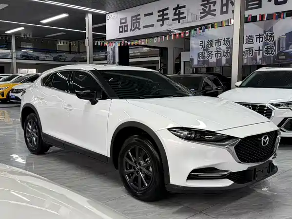 Mazda CX-4 2021