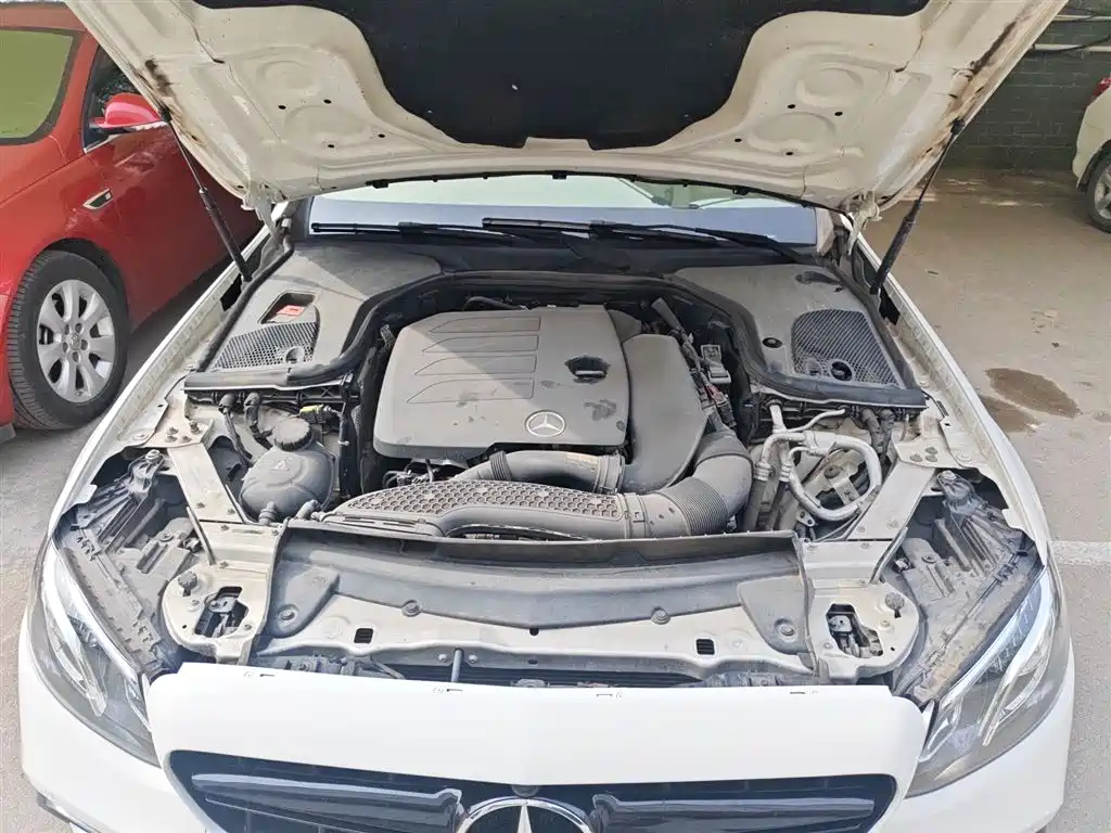 Mercedes-Benz E-Class 2020 — фото 11