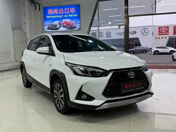 Toyota Yaris L 2023