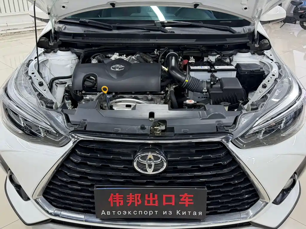Toyota Yaris L 2023 — фото 19