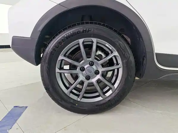 Geely Vision X3 2021