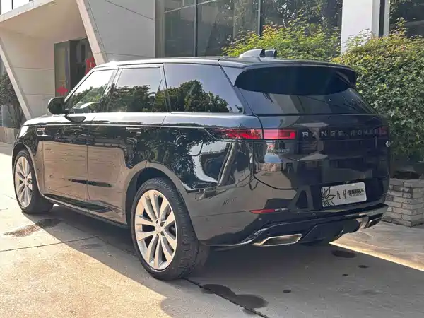 Land Rover Range Rover Sport 2024