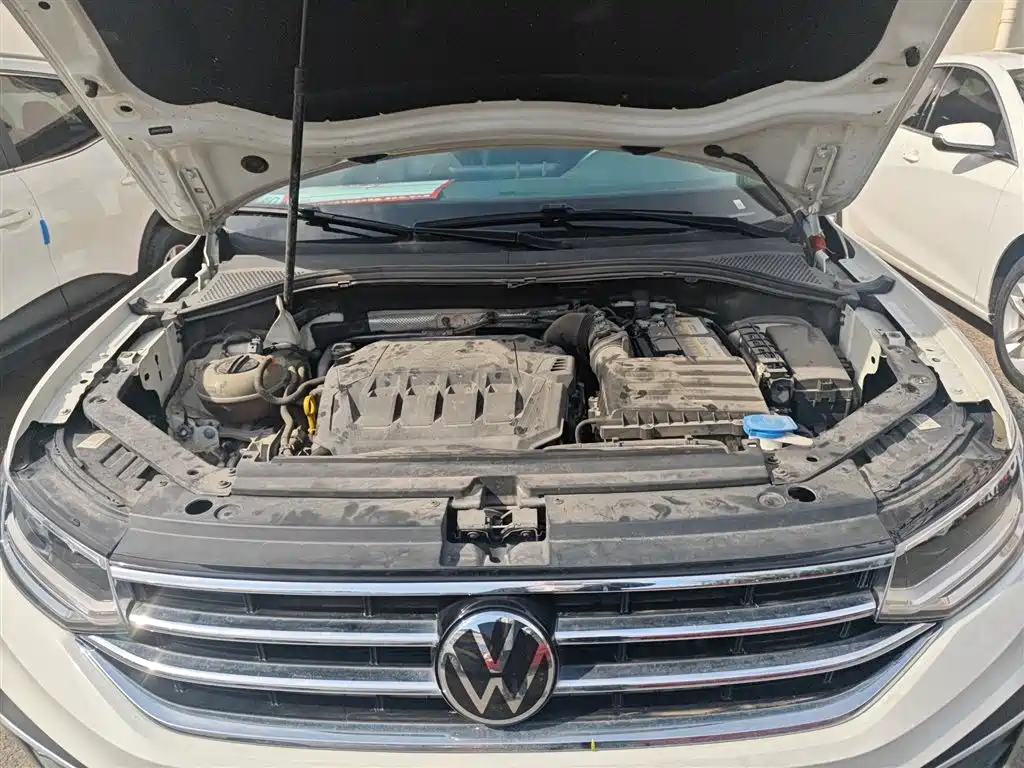 Volkswagen Tiguan L 2023 — фото 16