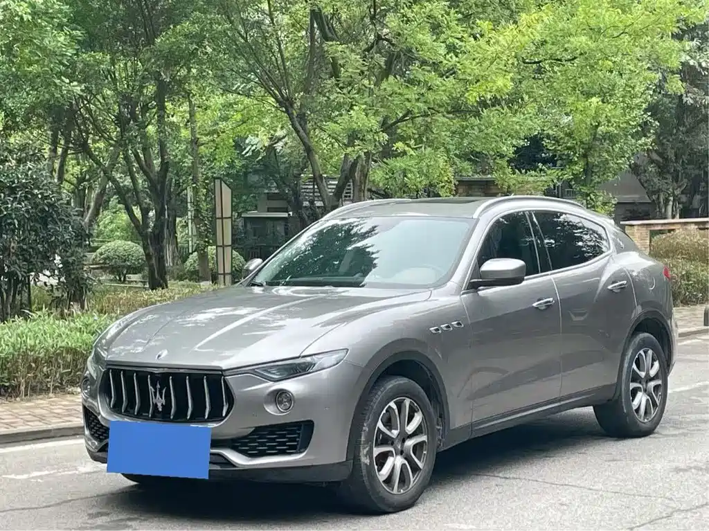 Maserati Levante 2016 — фото 1