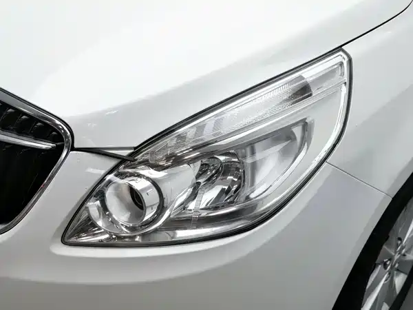 Buick GL8 2017