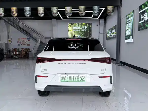 BYD e2 2022