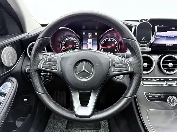 Mercedes-Benz C-Class 2018