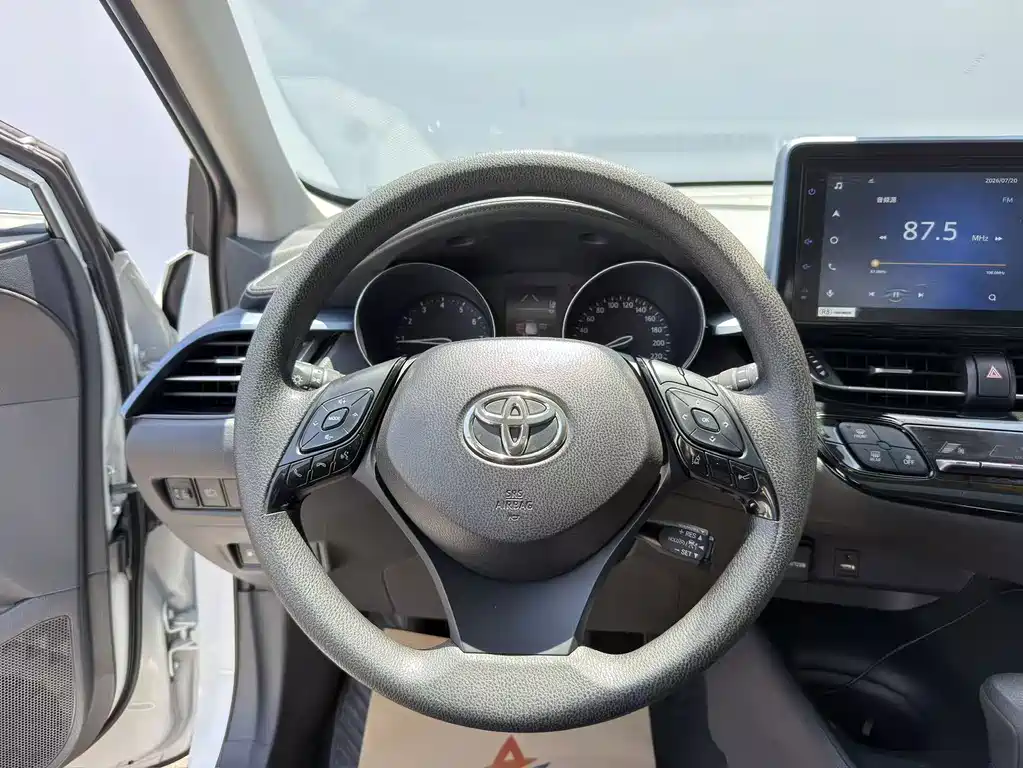 Toyota IZOA 2021 — фото 10