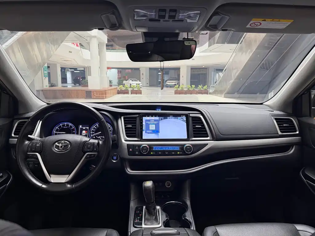 Toyota Highlander 2019 — фото 12