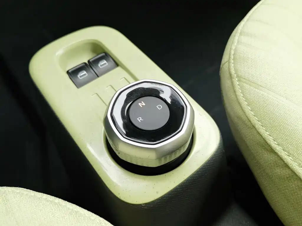 Geely Galaxy Panda 2023 — фото 13