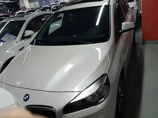 BMW 2 Series Wagon 2017