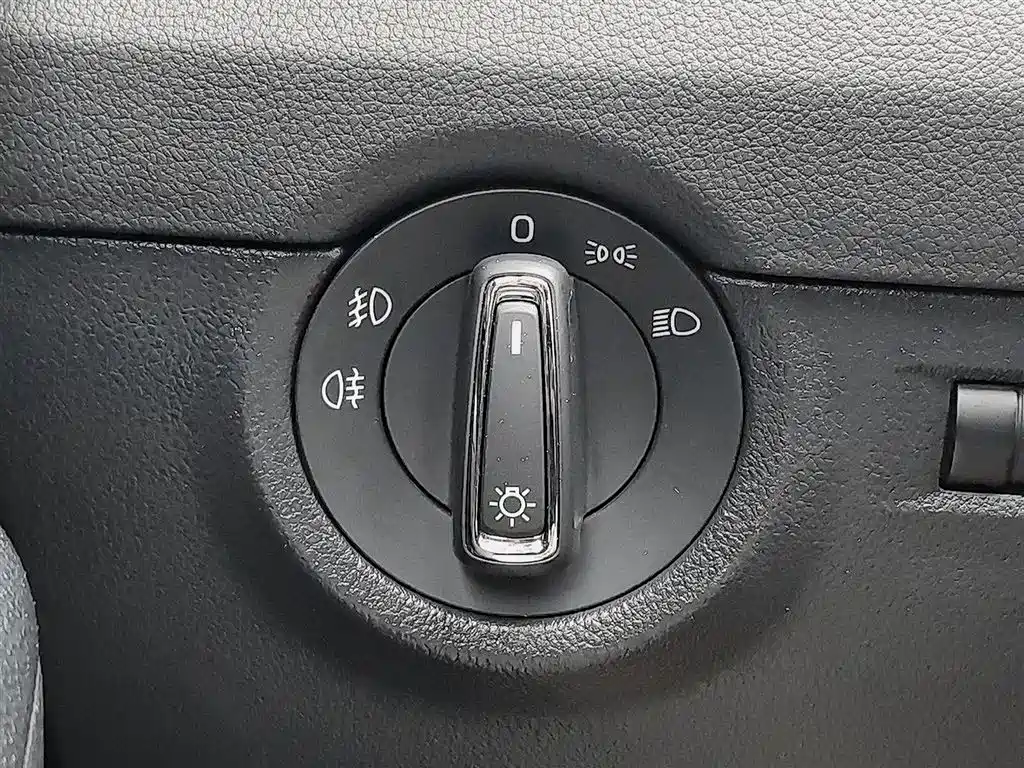 Skoda Octavia 2017 — фото 21