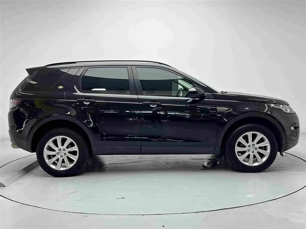 Land Rover Discovery Sport 2016 — фото 17