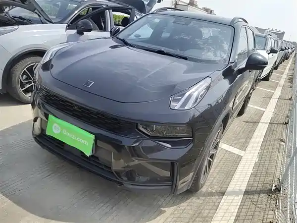 Lynk & Co 01 2023
