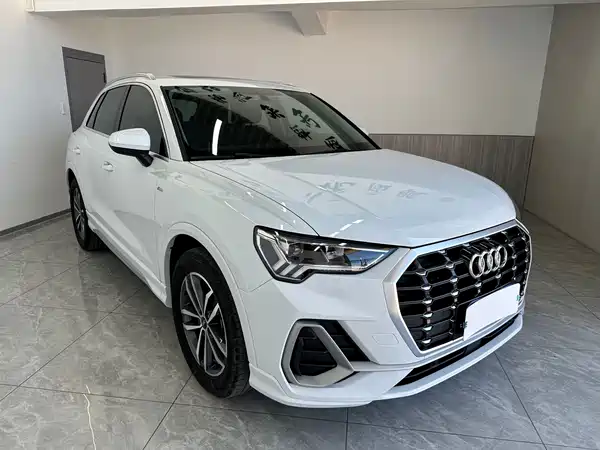 Audi Q3 2022