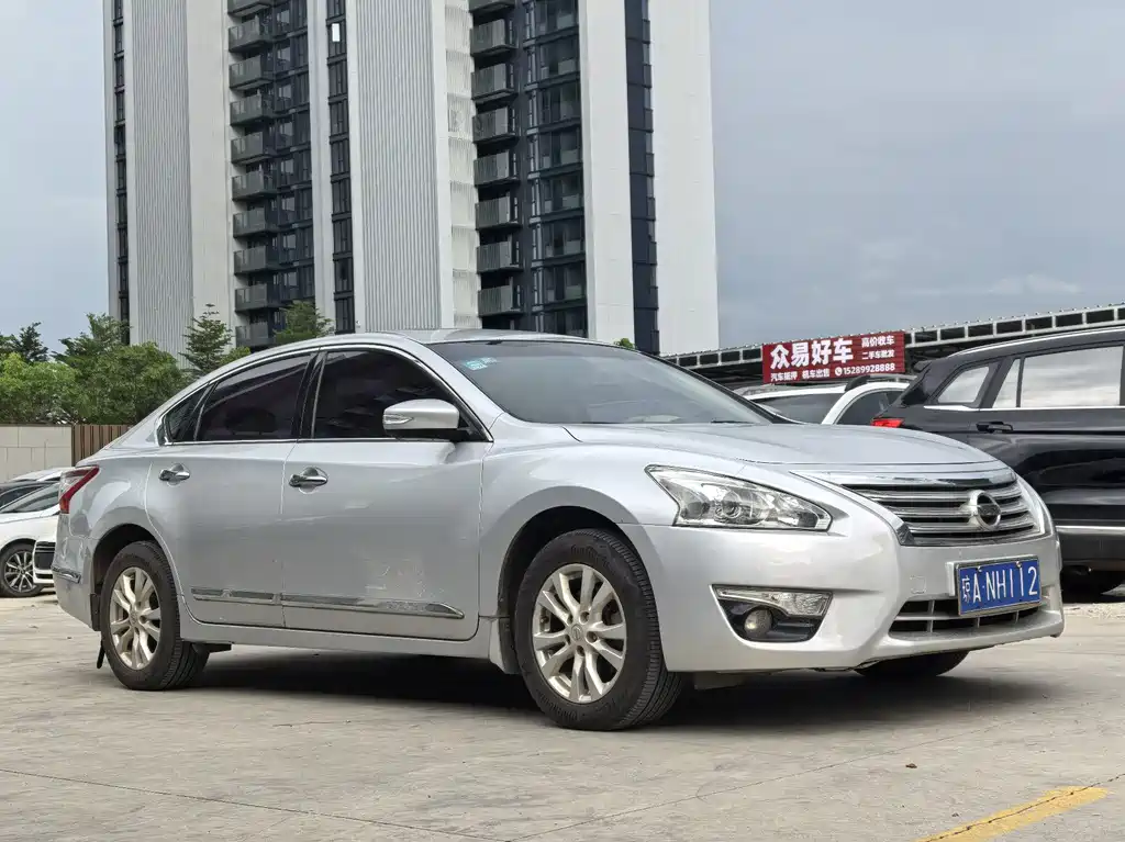 Nissan Teana 2013