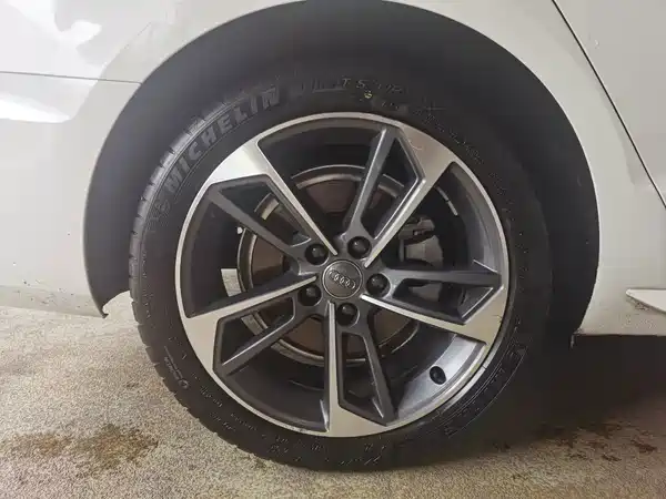 Audi A4L 2020