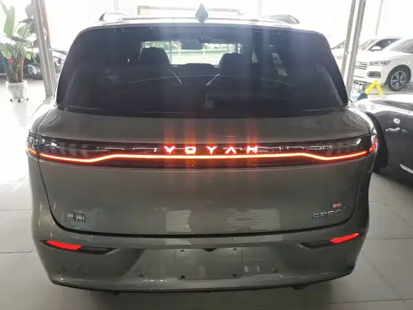 Voyah FREE 2025