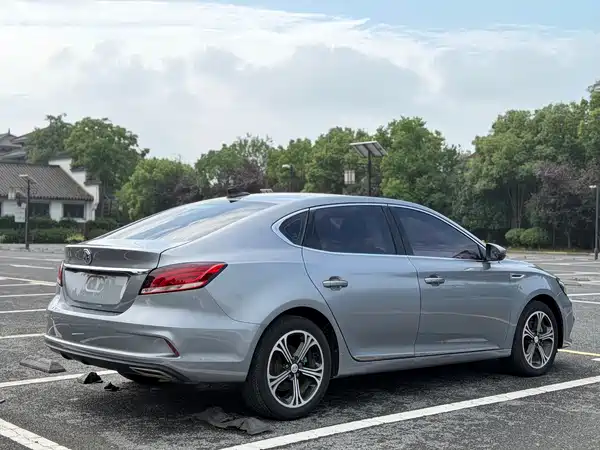 MG MG6 2018