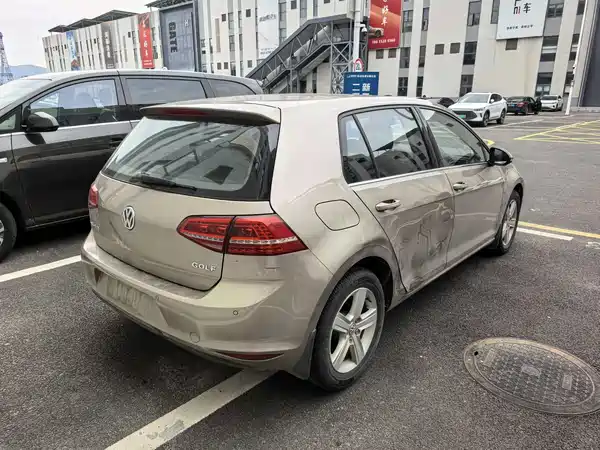 Volkswagen Golf 2015