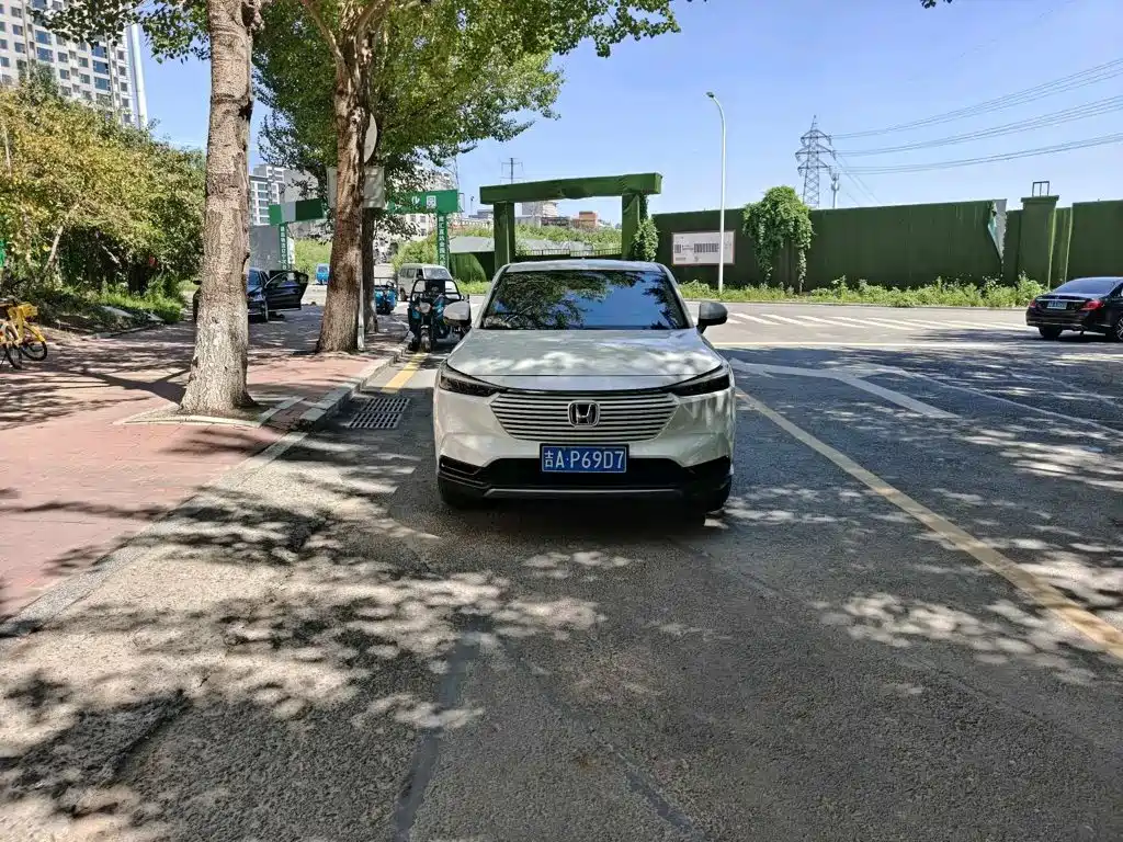 Honda Vezel 2023