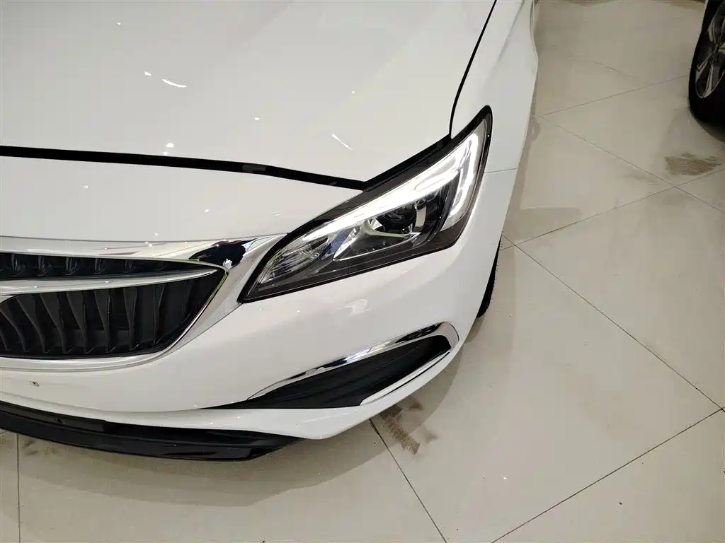 Buick Verano 2018 — фото 18
