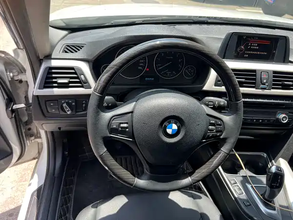 BMW 3 Series 2015
