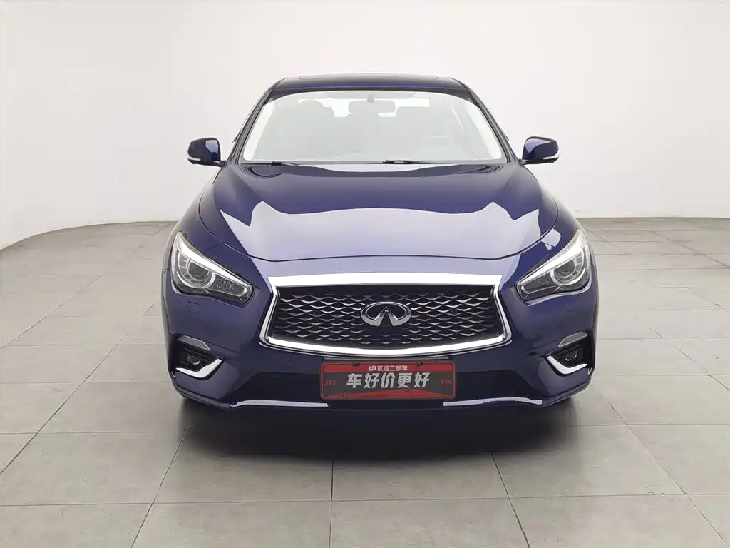 Infiniti Q50L 2018 — фото 3