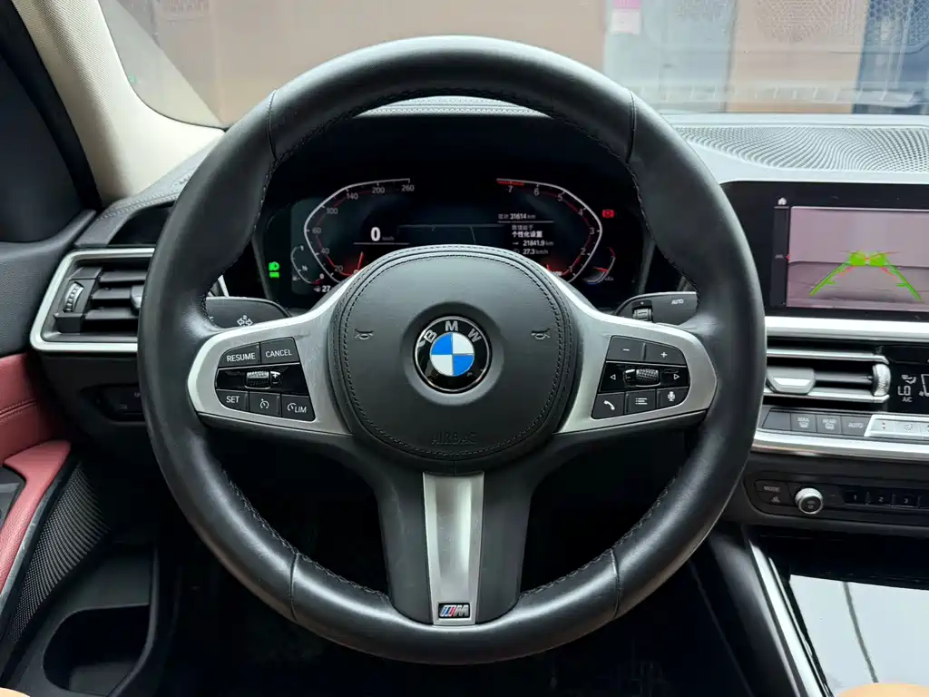 BMW 3 Series 2022 — фото 10