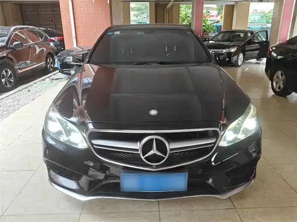 Mercedes-Benz E-Class 2015