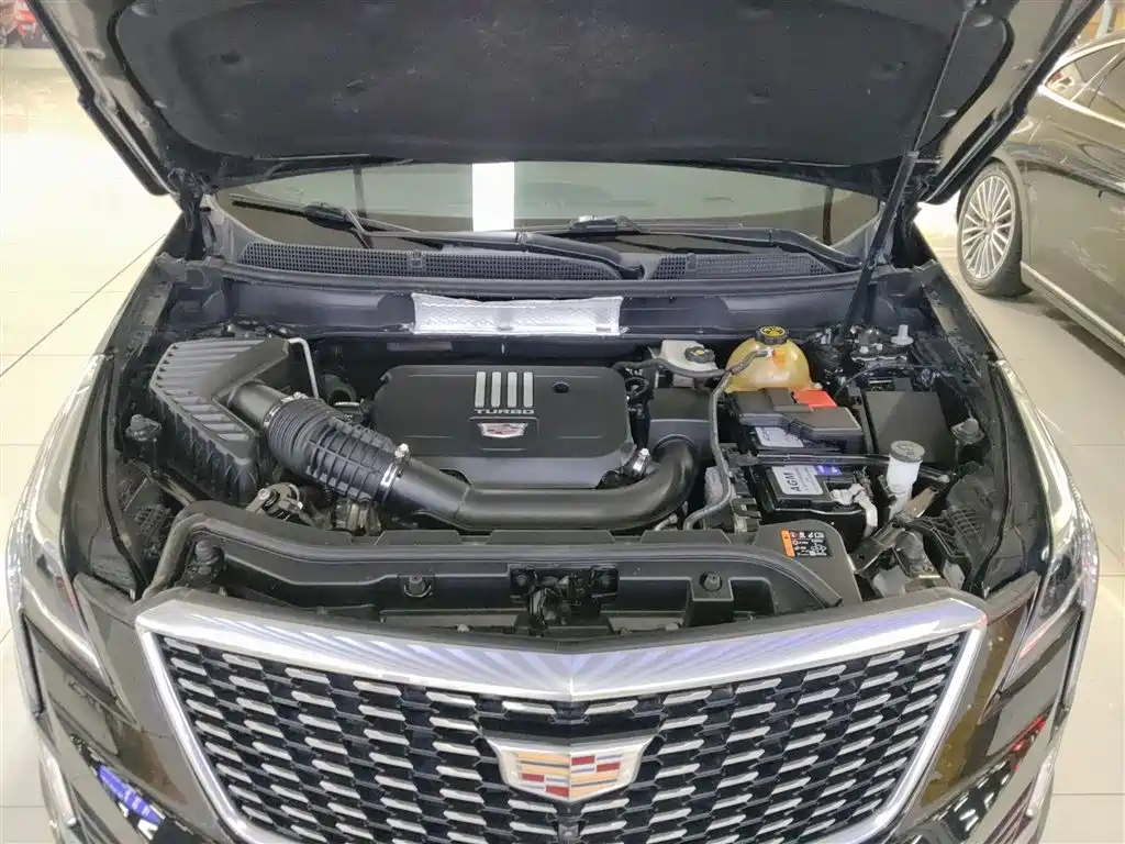 Cadillac XT5 2020 — фото 20