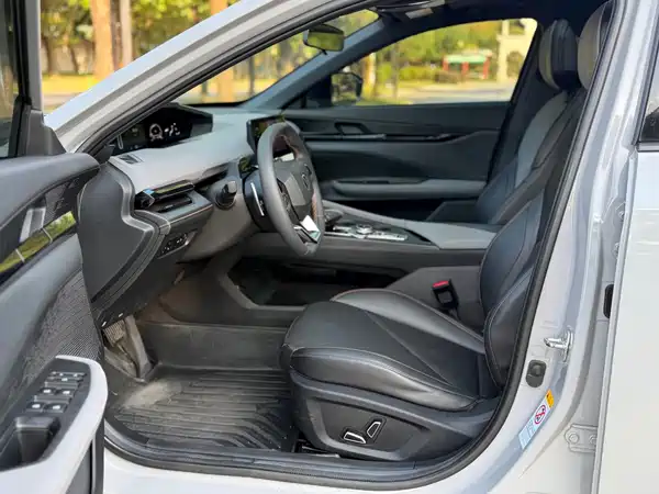 Changan UNI-V 2022