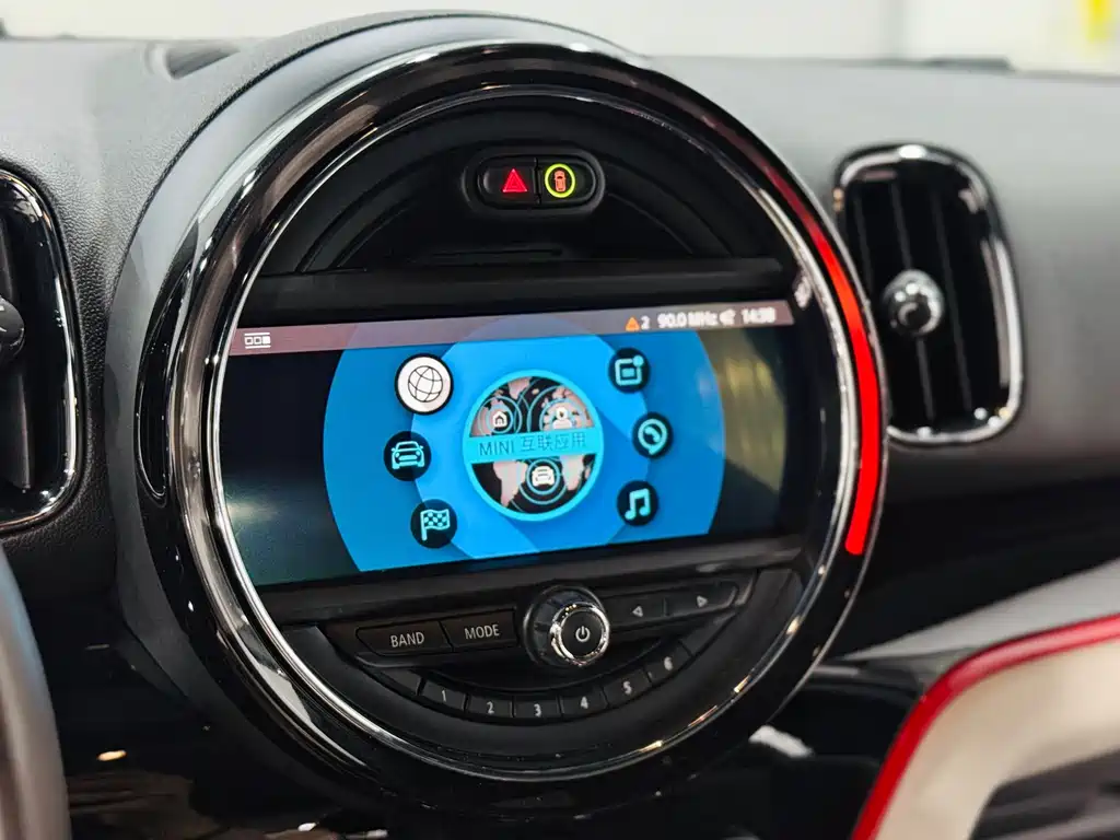 MINI JCW COUNTRYMAN 2020 — фото 14