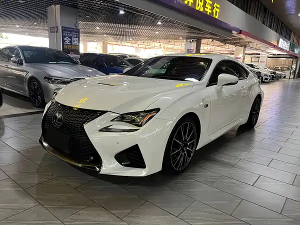 Lexus RC F 2015