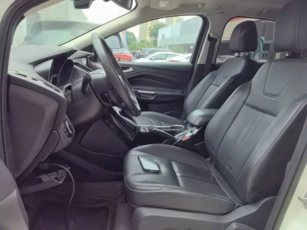 Ford Kuga 2014 — фото 15