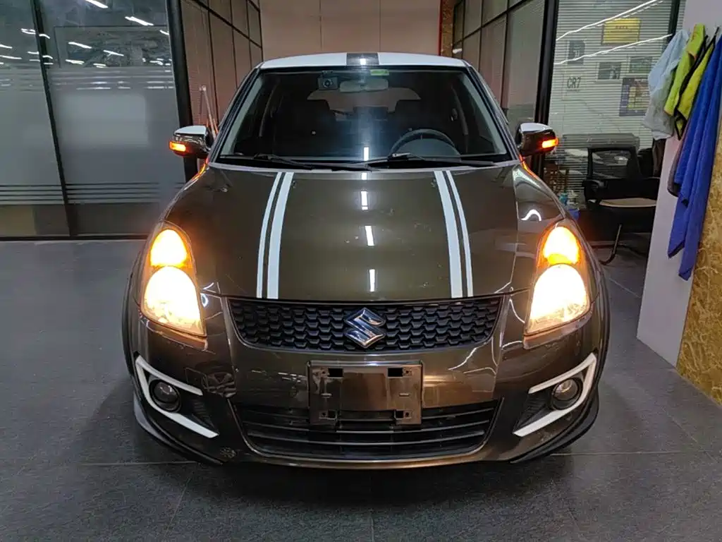 Suzuki Swift 2015 — фото 3