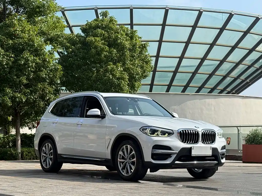 BMW X3 2020 — фото 3