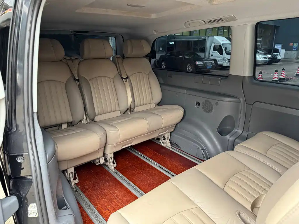 Mercedes-Benz Vito 2015 — фото 14