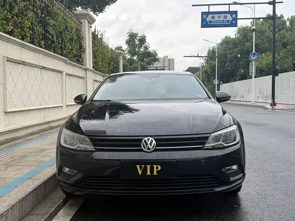 Volkswagen Lamando 2015