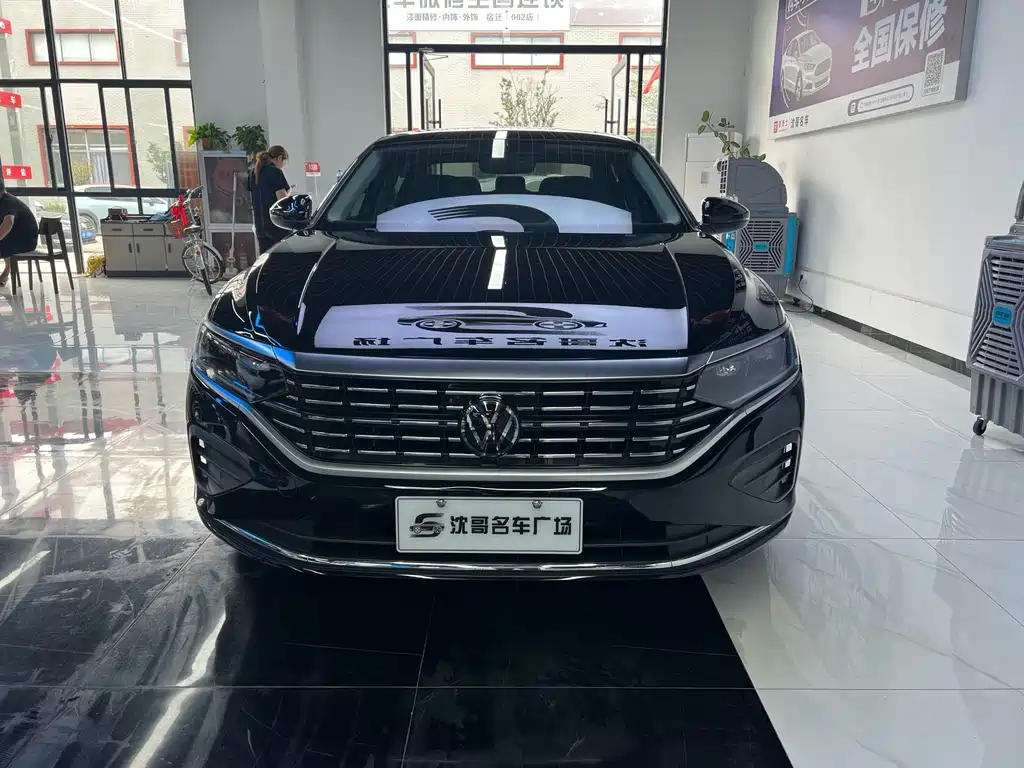 Volkswagen Passat 2025