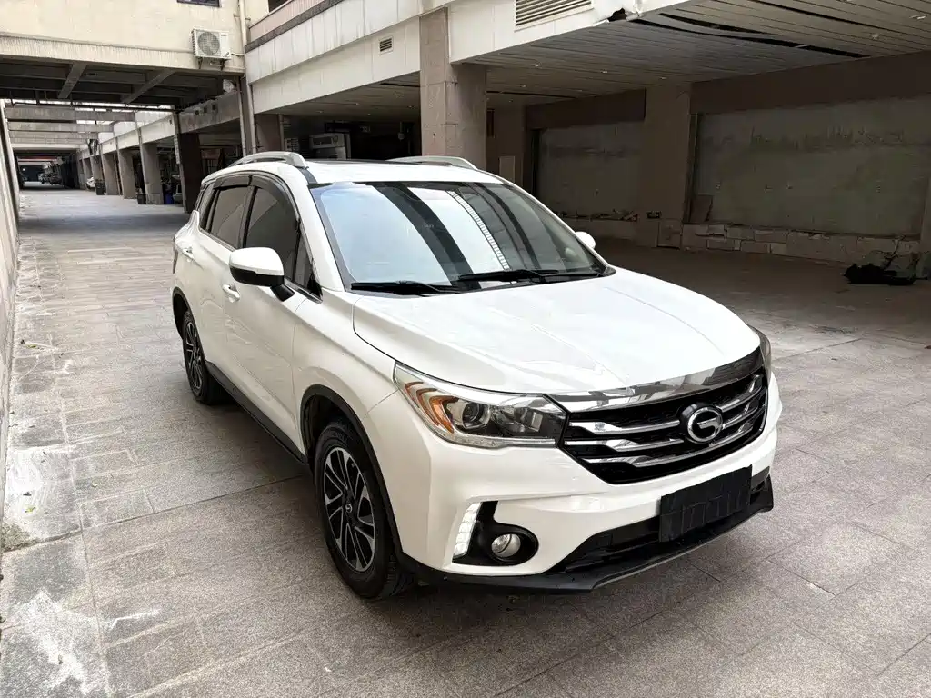 GAC Motor Trumpchi GS4 2016 — фото 2