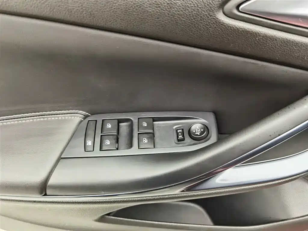 Buick Verano 2016 — фото 9