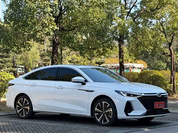 Chery Arrizo 8 2025