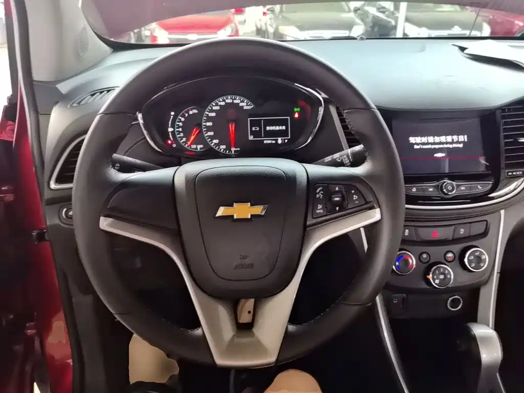 Chevrolet Trax 2016 — фото 11
