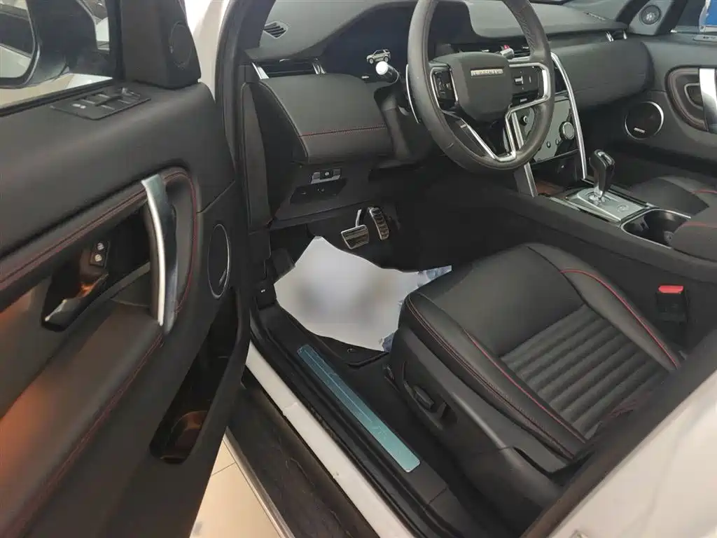 Land Rover Discovery Sport 2022 — фото 8