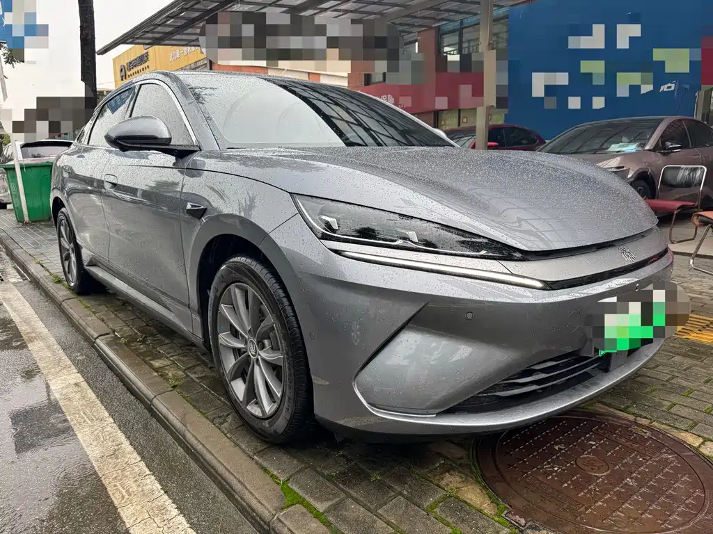 BYD Qin L 2026 — фото 3