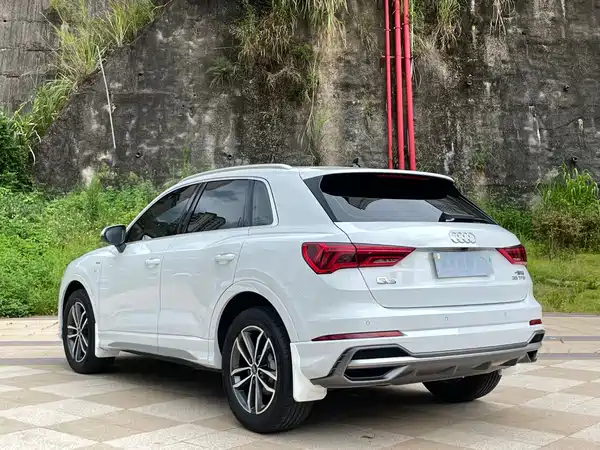 Audi Q3 2023